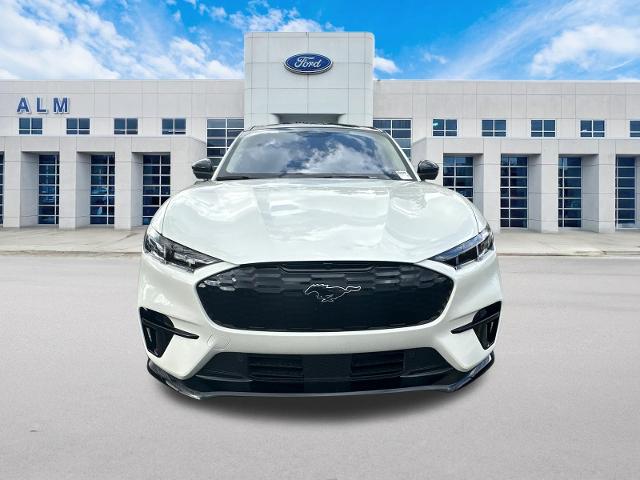 New 2026 Star White Metallic Tri-coat Ford Premium image 42