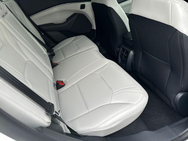 New 2026 Star White Metallic Tri-coat Ford Premium image 55