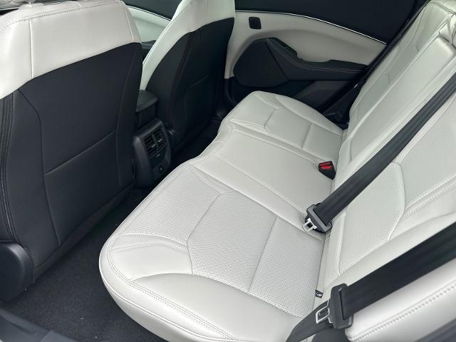 New 2026 Star White Metallic Tri-coat Ford Premium image 61