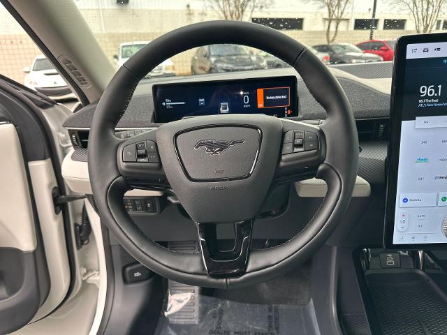 New 2026 Star White Metallic Tri-coat Ford Premium image 66