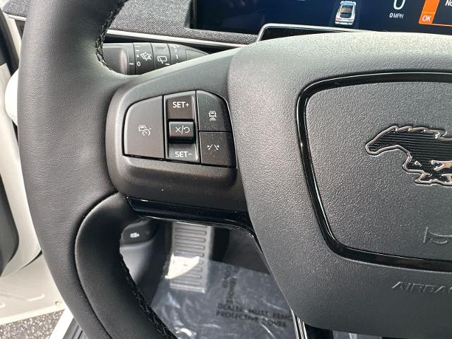 New 2026 Star White Metallic Tri-coat Ford Premium image 67