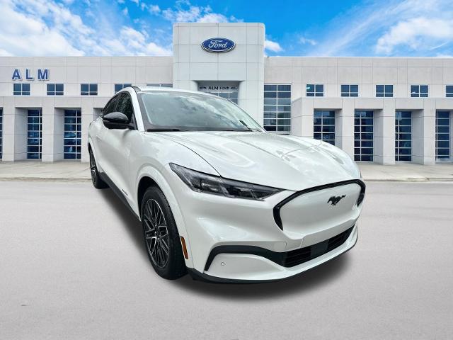New 2026 Star White Metallic Tri-coat Ford Premium image 43