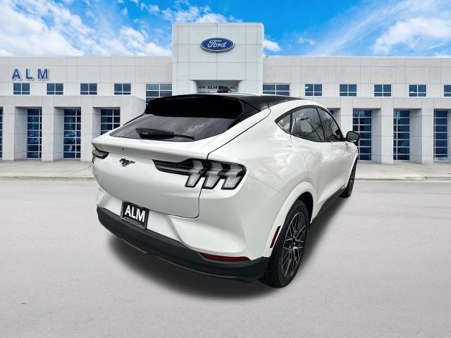 New 2026 Star White Metallic Tri-coat Ford Premium image 45