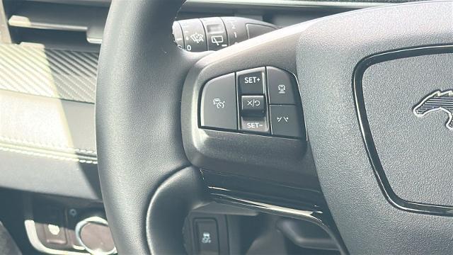 New 2026 Glacier Gray Metallic Tri-coat Ford Premium image 58