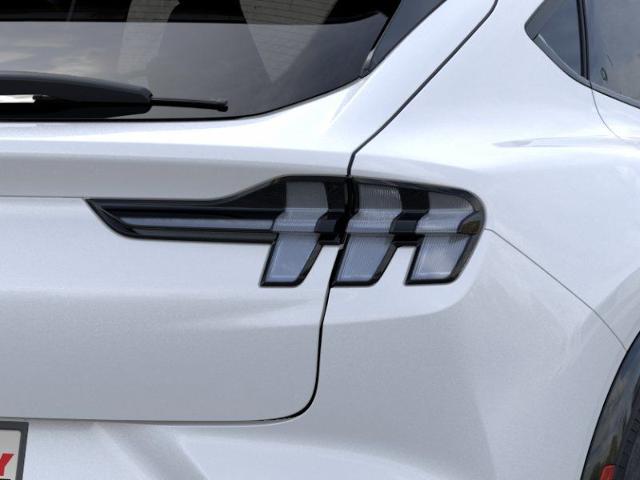 New 2025 Star White Metallic Tri-coat Ford Premium image 43