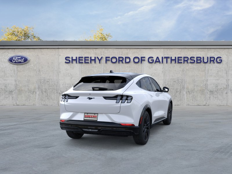 New 2025 Star White Metallic Tri-coat Ford Premium image 9