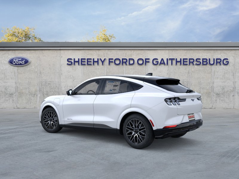 New 2025 Star White Metallic Tri-coat Ford Premium image 26