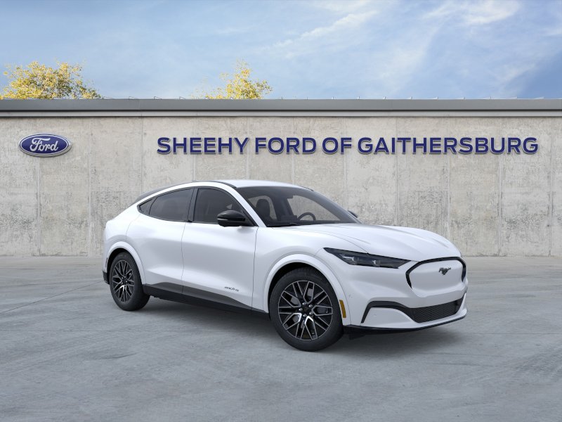 New 2025 Star White Metallic Tri-coat Ford Premium image 29
