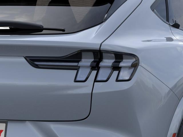 New 2026 Glacier Gray Metallic Tri-coat Ford Premium image 43