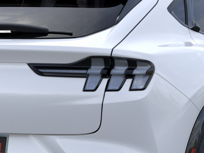New 2026 Star White Metallic Tri-coat Ford Premium image 40
