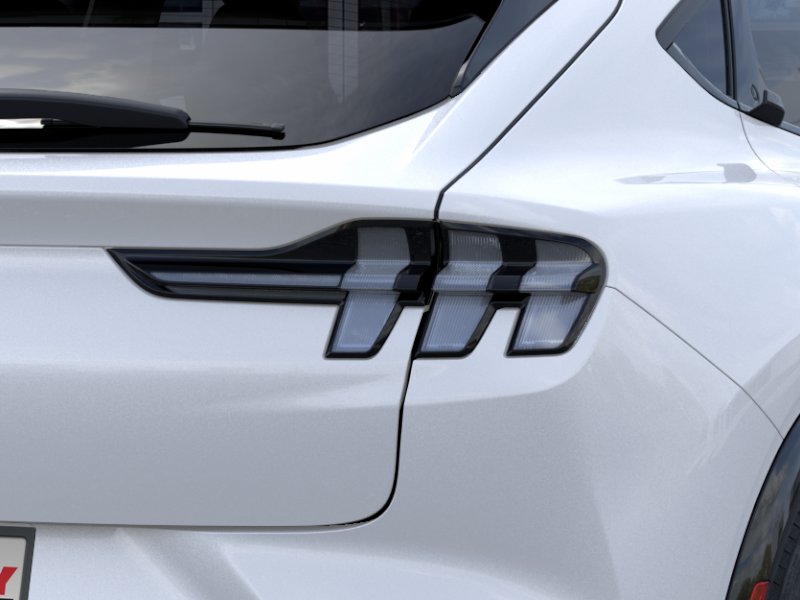 New 2026 Star White Metallic Tri-coat Ford Premium image 56