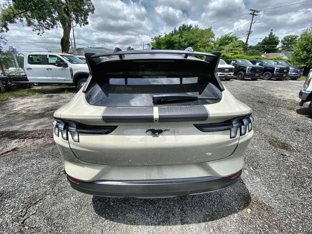 2025 Ford Mustang Mach-E GT - Photo 15
