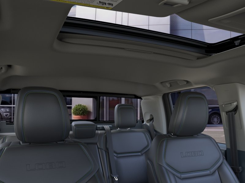 New 2026 Carbonized Gray Metallic Ford Lobo™ image 36
