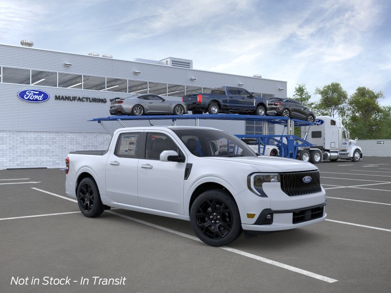 2026 Ford Maverick Lobo Standard