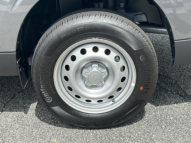 New 2026 Carbonized Gray Metallic Ford XL image 52