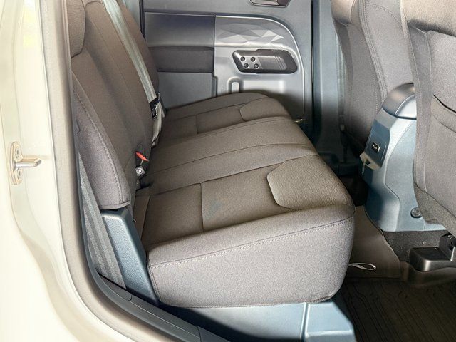 New 2025 Oxford White Ford XL image 12