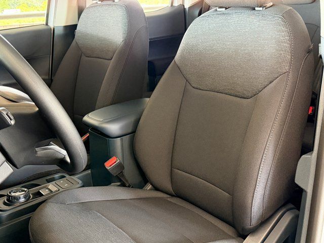 New 2025 Oxford White Ford XL image 21