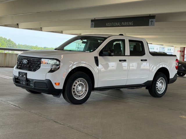 New 2025 Oxford White Ford XL image 2