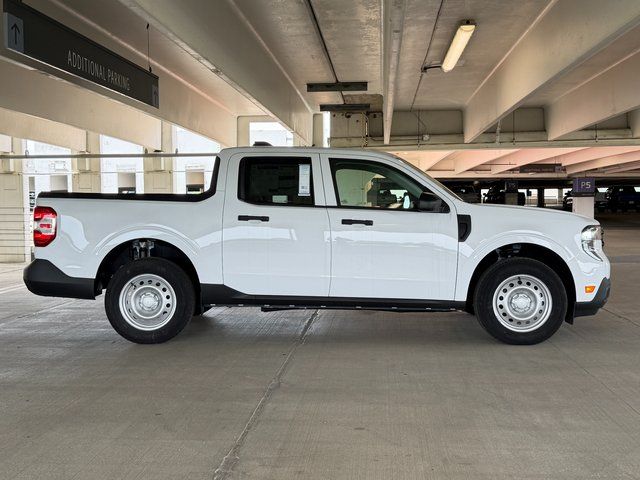 New 2025 Oxford White Ford XL image 7