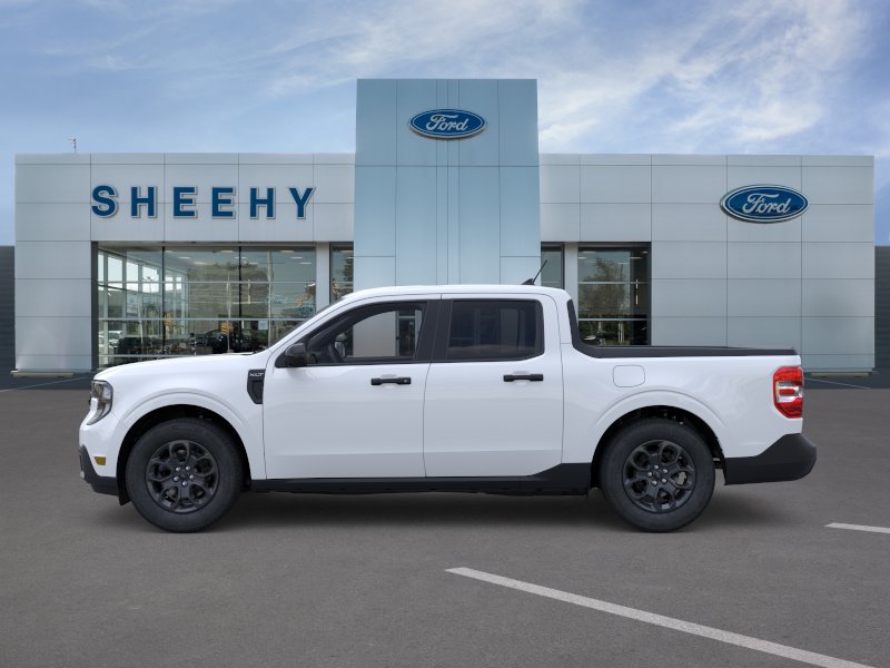 New 2025 Oxford White Ford XLT image 27