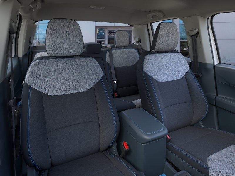 New 2026 Oxford White Ford XLT image 43