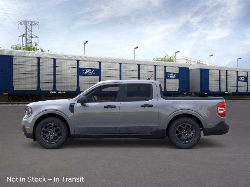 New 2026 Carbonized Gray Metallic Ford XLT image 4