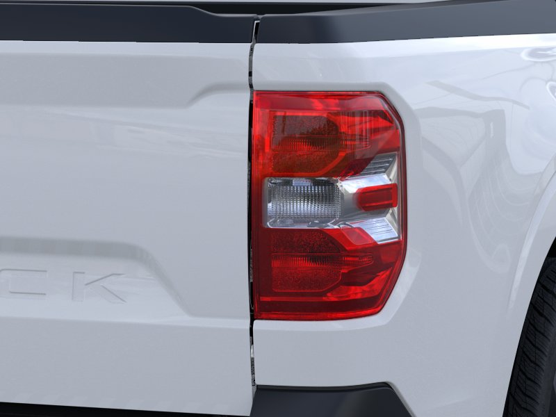 New 2026 Oxford White Ford XLT image 22