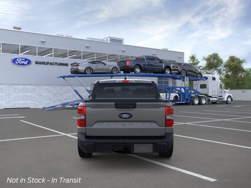 New 2026 Carbonized Gray Metallic Ford XLT image 6