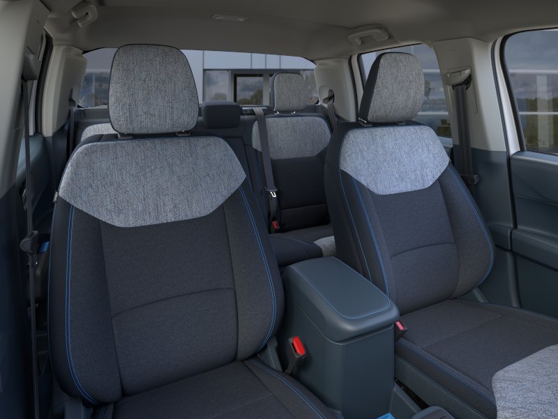 New 2026 Space White Metallic Ford XLT image 34