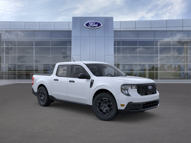 New 2026 Space White Metallic Ford XLT image 31