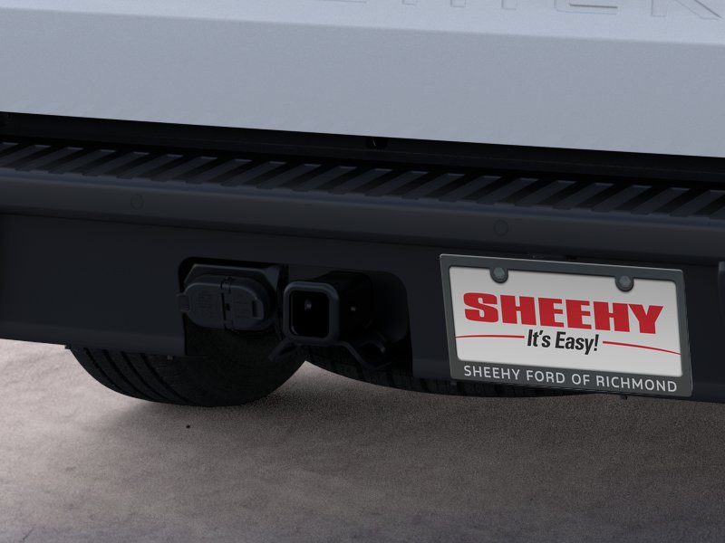 New 2026 Space White Metallic Ford XLT image 23