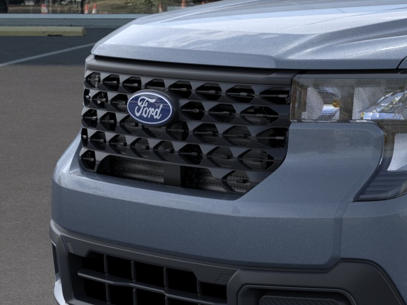 New 2025 Azure Gray Metallic Tri-Coat Ford XLT image 54