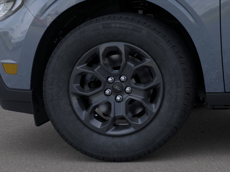 New 2025 Azure Gray Metallic Tri-Coat Ford XLT image 56