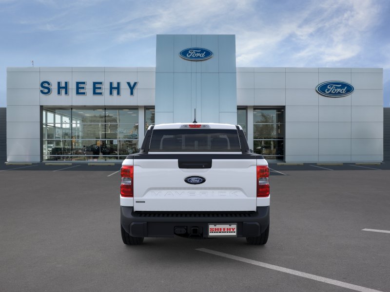 New 2025 Space White Metallic Ford XLT image 40
