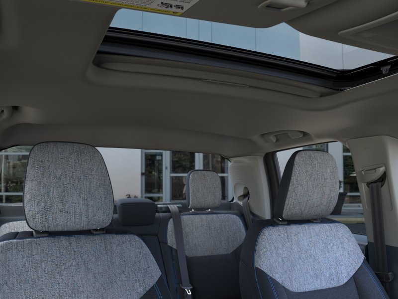 New 2026 Carbonized Gray Metallic Ford XLT image 36