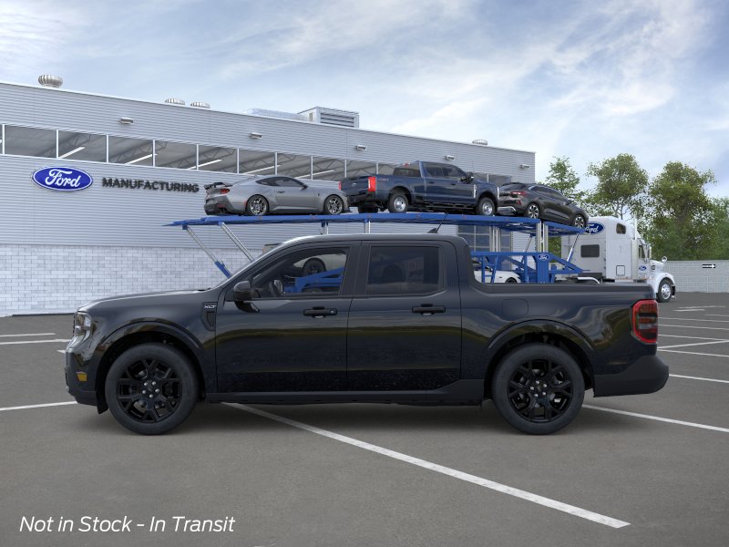 New 2026 Shadow Black Ford XLT image 28