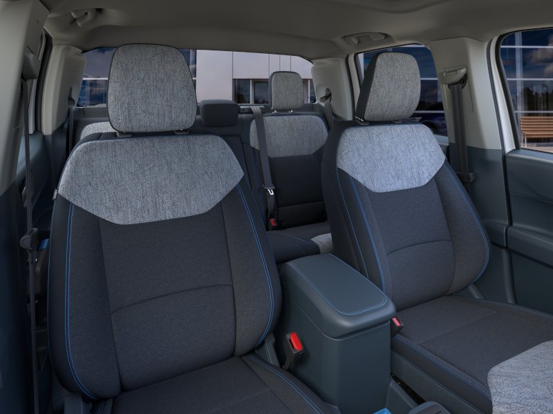 New 2026 Space White Metallic Ford XLT image 32
