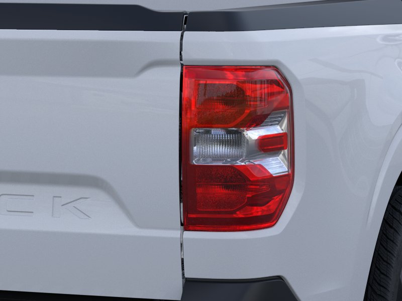New 2026 Space White Metallic Ford XLT image 44