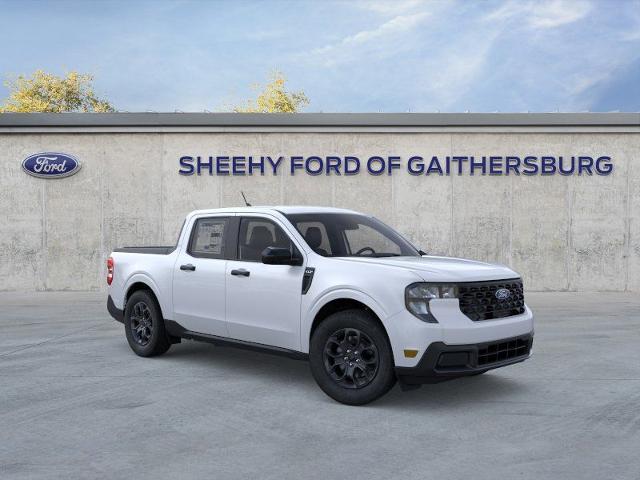New 2025 Space White Metallic Ford XLT image 25