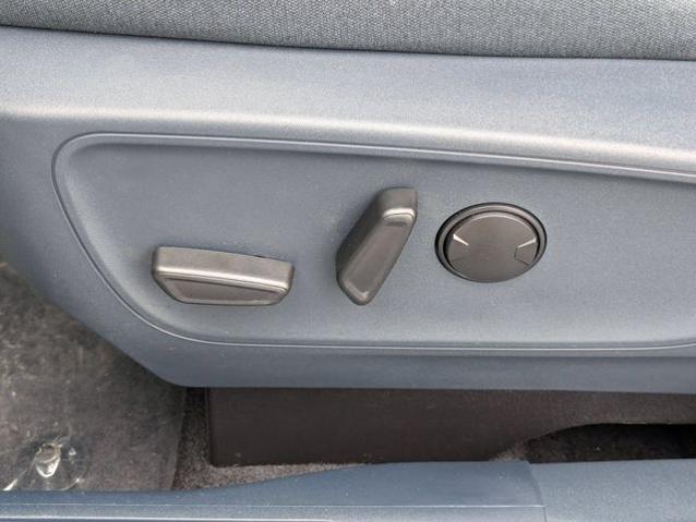 New 2026 Azure Gray Metallic Tri-Coat Ford XLT image 56