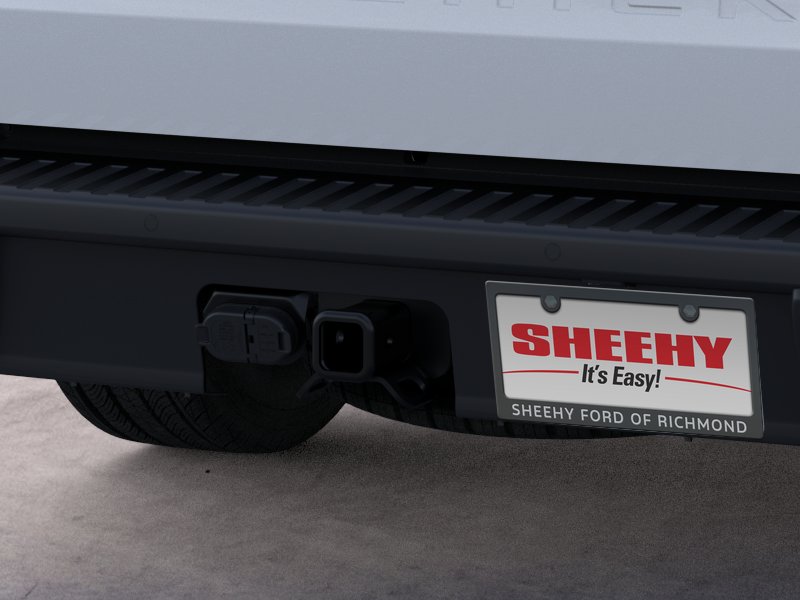 New 2026 Space White Metallic Ford XLT image 23