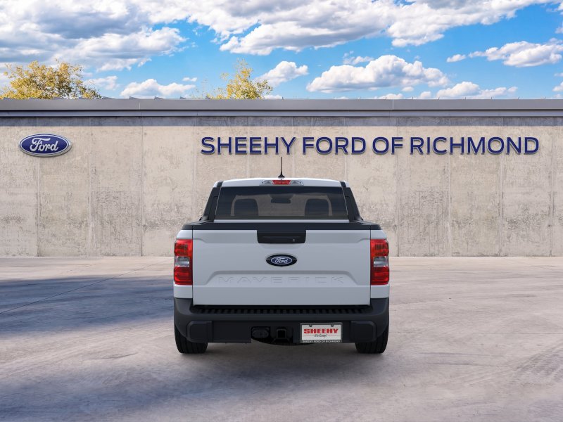 New 2026 Space White Metallic Ford XLT image 6
