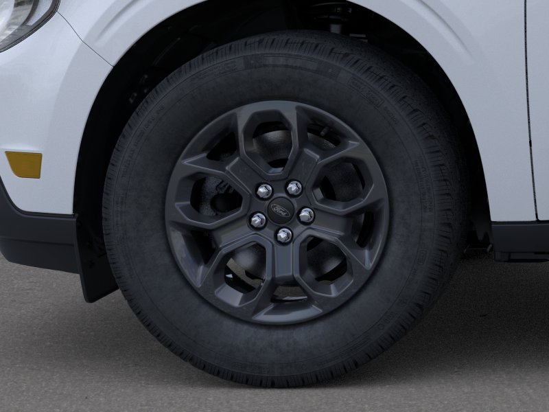 New 2026 Space White Metallic Ford XLT image 44