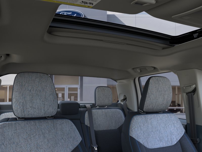 New 2026 Space White Metallic Ford XLT image 36