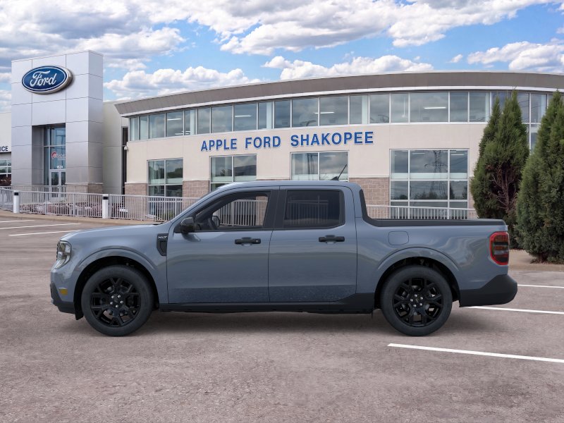 Used 2026 Gray Ford XLT image 3