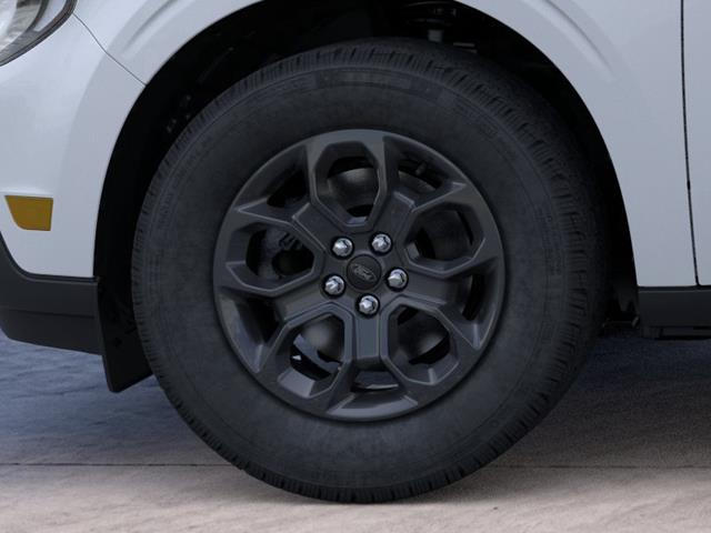 New 2026 Space White Metallic Ford XLT image 44
