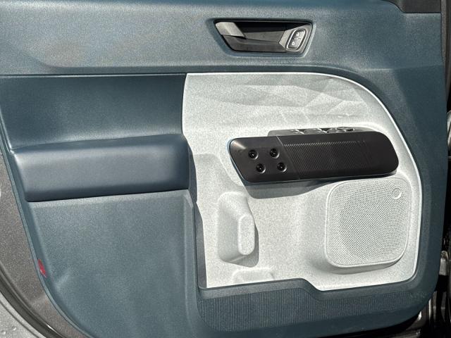 New 2026 Carbonized Gray Metallic Ford XLT image 45