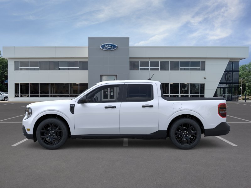 New 2025 Space White Metallic Ford XLT image 27