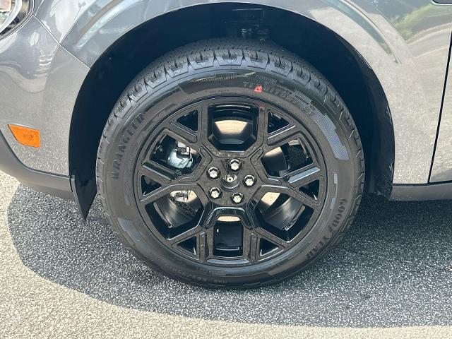 New 2026 Carbonized Gray Metallic Ford Lariat® image 12