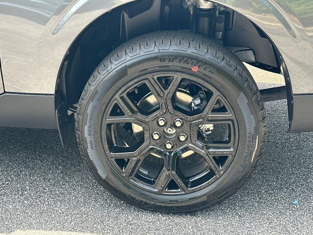 New 2026 Carbonized Gray Metallic Ford Lariat® image 20